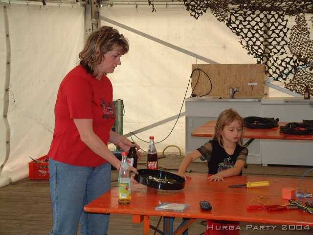 Party 2004 160 